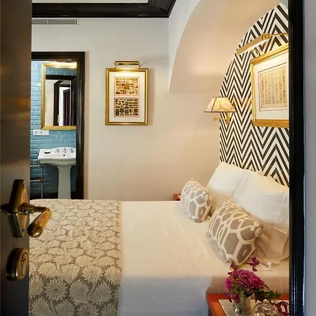 Triana House Отель типа 