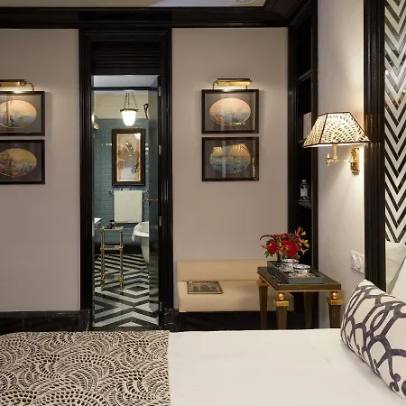 Bed & Breakfast Triana House *