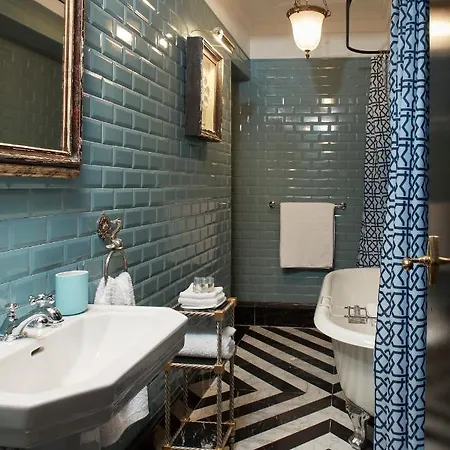 Triana House Отель типа 