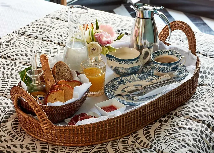 Triana House B&B 3*